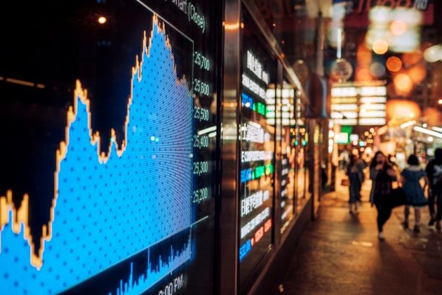 Markets nervous as Yellen speaks openly about rates