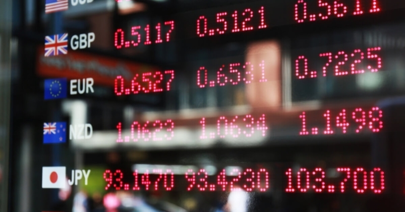 Does Pepperstone have a forex trading blog?
